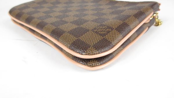 6 Louis Vuitton Damier Logo Double Zip Pochette Brown