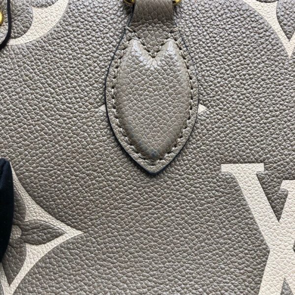 7 Louis Vuitton On The Go Pm Tortorella Monogram Handbag