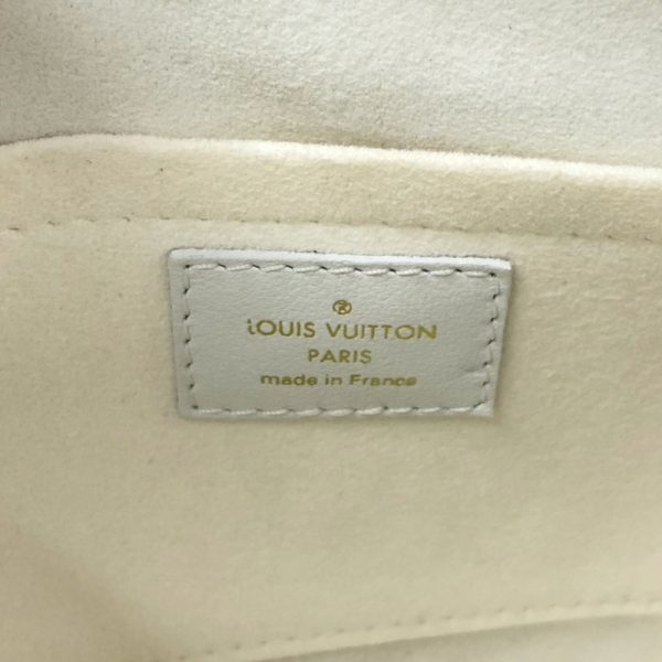 8 Louis Vuitton New Wave New Camera Bag Smooth Calf White