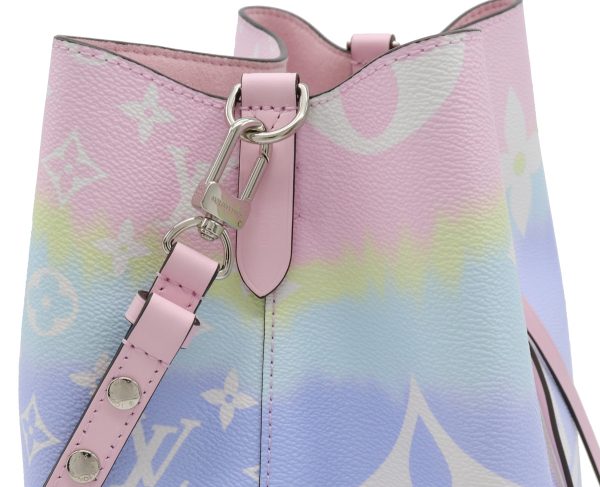 8 Louis Vuitton Escale Neo Shoulder Bag Drawstring Pastel