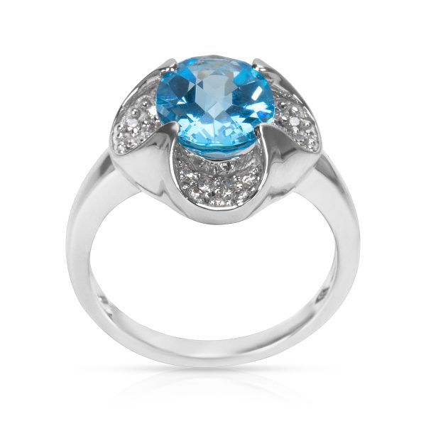 008356 pv BRAND NEW Diamond Blue Topaz Oval Fashion Ring in 14k White Gold 020 CTW