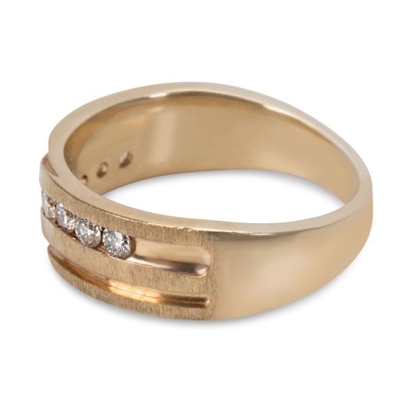 035215 sv BRAND NEW Mens Diamond Ring in 10K Yellow Gold 050 CTW