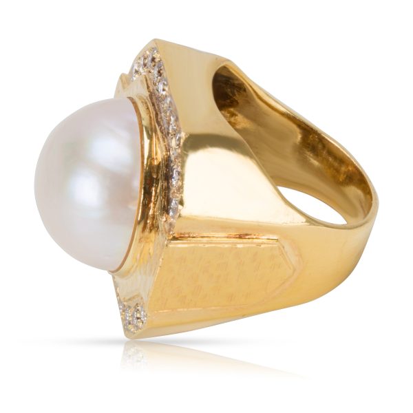 091522 sv 73061543 1885 43e5 b3ed 9bf91688e1fd 18KT Yellow Gold Diamond Pearl Ring in 18KT Gold 020ctw