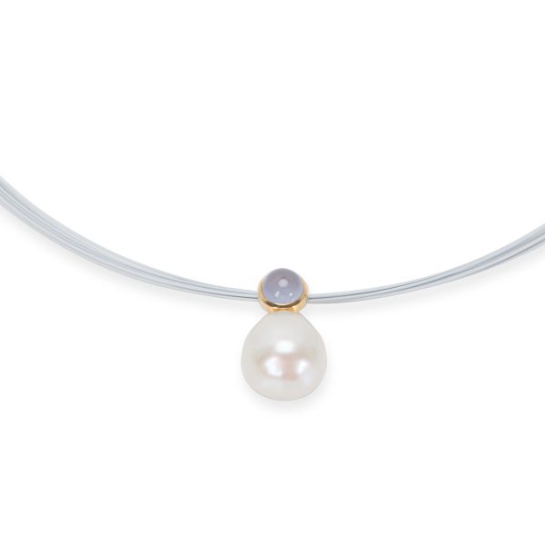 095838 fv b779b181 7a9e 4a46 b270 df23400d6d47 14K Yellow Gold Pearl Chalcedony Choker