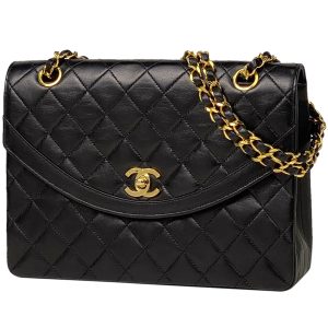 1000051438462 11 Christian Louboutin Loubou Chain Shoulder Bag