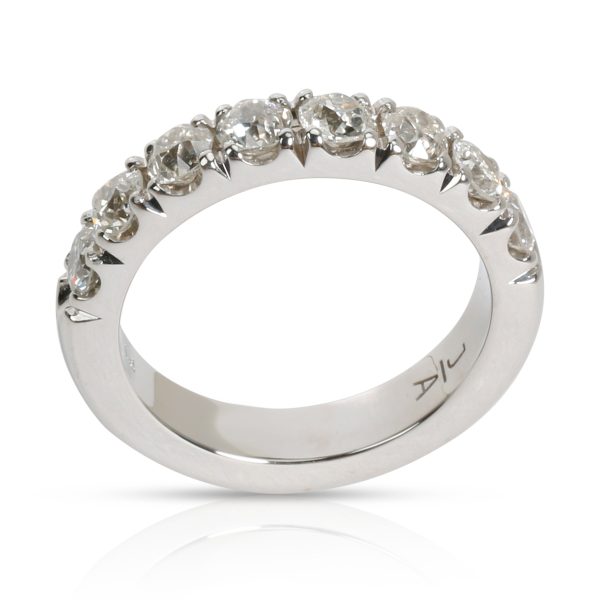 100701 pv 8 Stone Diamond Wedding Band in Platinum 1 CTW