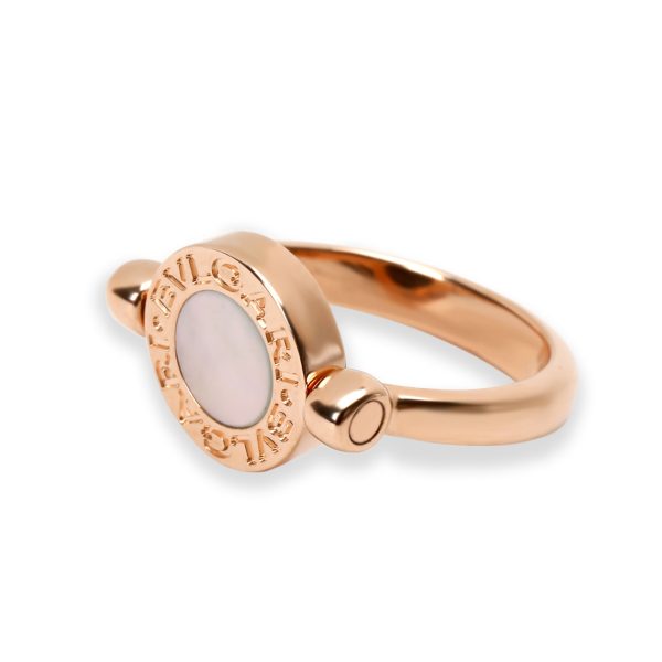 102938 sv Bulgari Flip Ring with Mother of Pearl Onyx in 18K Rose Gold