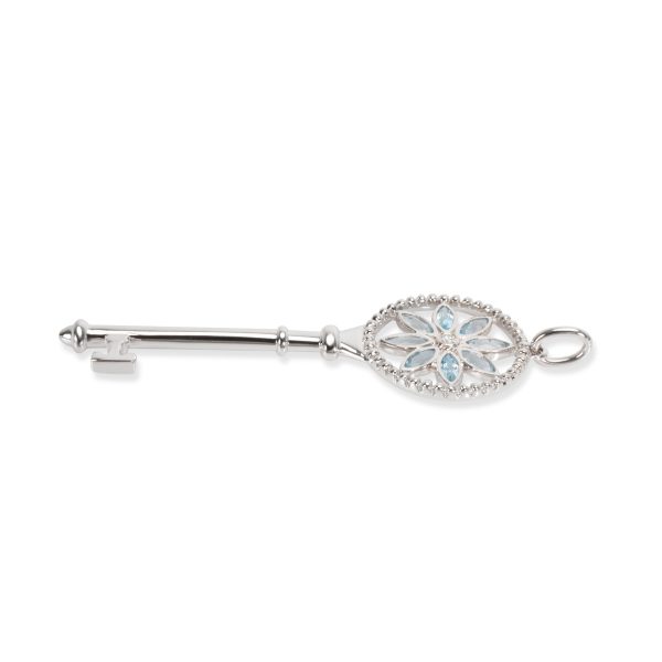 104644 sv 39805b91 d81b 41c8 9af6 3d3e689b9024 Tiffany Co Daisy Key Pendant with Aquamarine in 18K White Gold