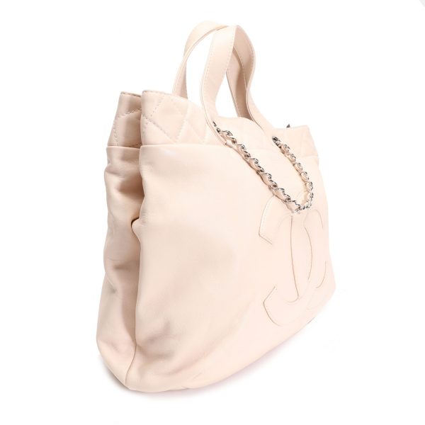 106282 av Chanel Pale Pink Leather Trianon Shopping Bag