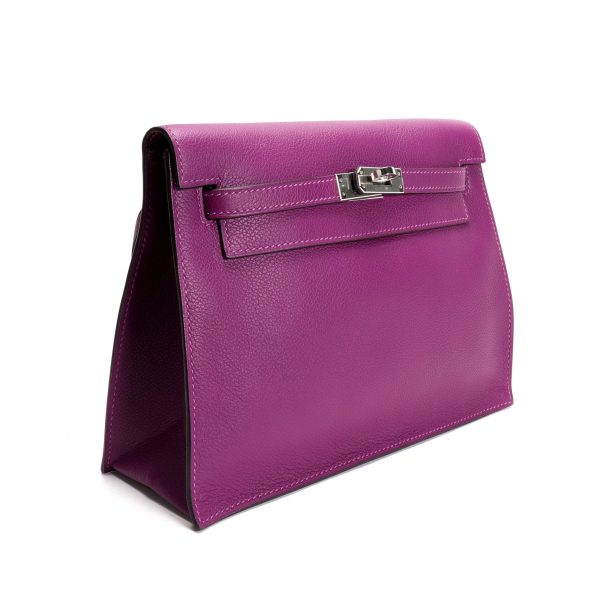 106308 av 5c16cd7a 7ee3 464a 9bcc 0247d48d7c86 Herm√®s An√©mone Evercolor Kelly Danse II with PHW