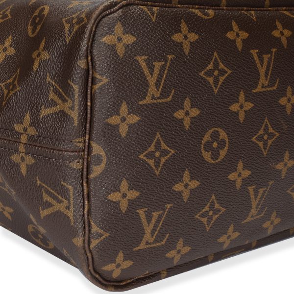 106852 box 1095c054 8c1c 4bd1 a91f c87d190deb33 Louis Vuitton Monogram Canvas Neverfull MM