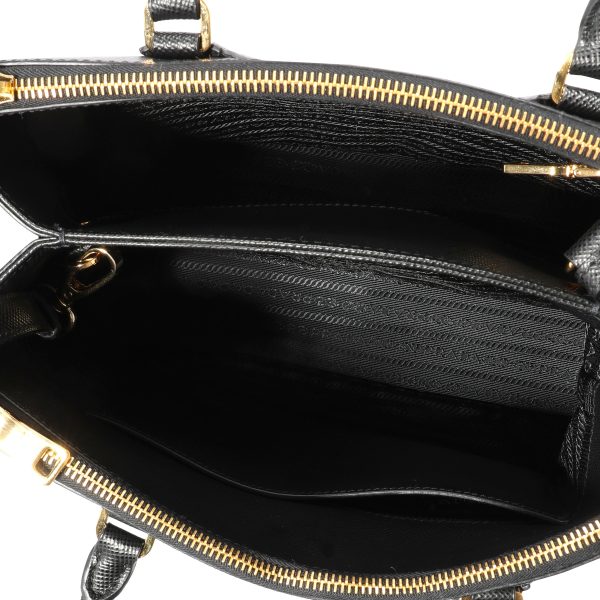 107466 av Prada Black Saffiano Leather Small Galleria Bag