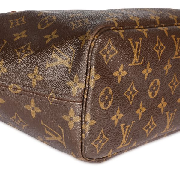 107749 clasp 85cfff31 58fa 4502 886c c851a2bfdfcb Louis Vuitton Brown Monogram Canvas Neverfull PM