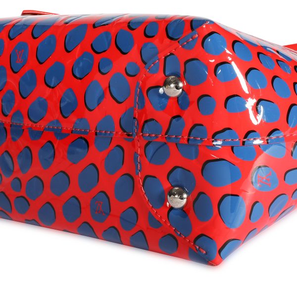 108300 clasp ddfdfcd6 4689 4930 b70c f89bff859c5d Louis Vuitton Limited Edition Red Blue Vernis Jungle Dots Tote