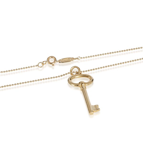 108400 clasp Tiffany Co Oval Keys Necklace in 18K Yellow Gold