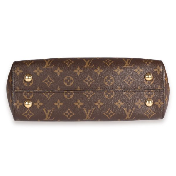 109096 stamp f0460696 2787 46d3 a0ee 3b05aaa3b1b4 Louis Vuitton Monogram Canvas Cluny MM