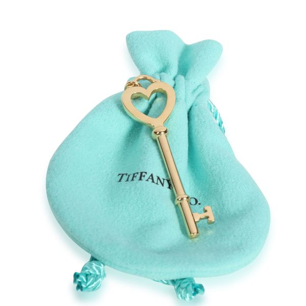 109525 box 704f5a6d 465c 4a8d a133 4da69752b109 Tiffany Co Key Heart Pendant in 18K Yellow Gold