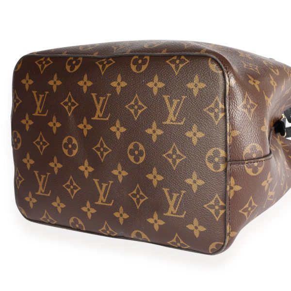 109555 clasp 9a7ed3ff 180c 4fb0 b15c 62762319a78a Louis Vuitton Monogram Canvas Black Néonoé