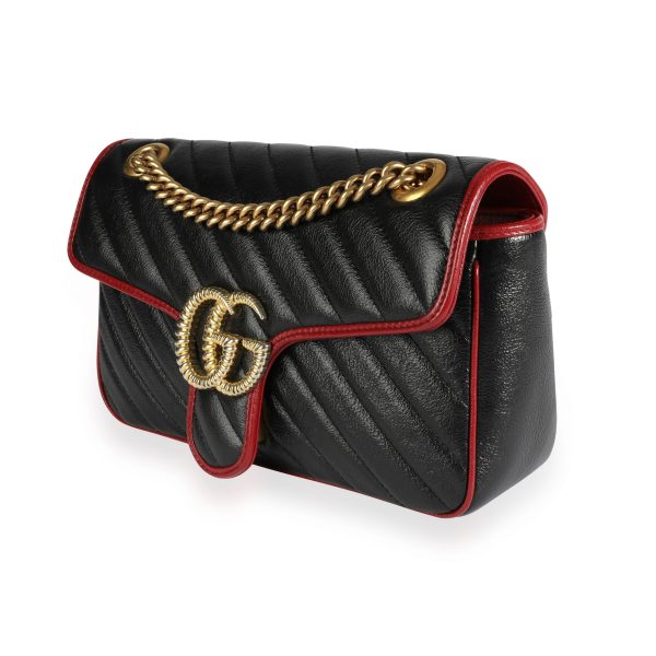 109590 sv a03aecf0 8a4b 49c7 831c 31174519cf4e Gucci Black Vintage Effect Matelassé Leather GG Marmont Small Shoulder Bag