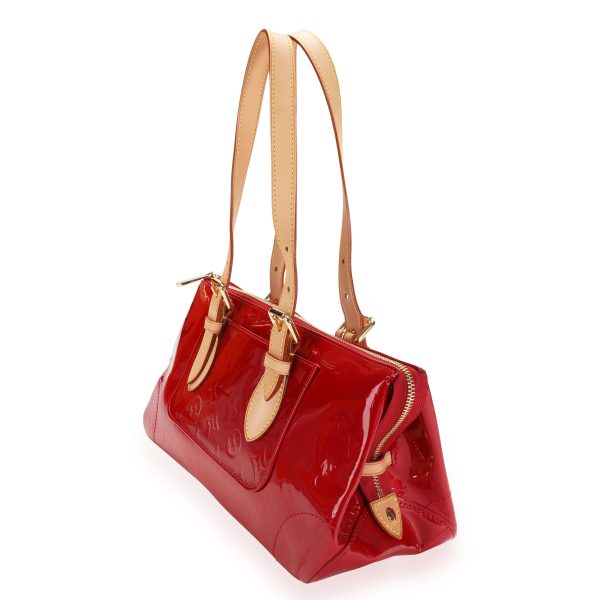 110031 sv 701fac53 b017 4b2a 9914 5c9060f84fda Louis Vuitton Pomme DAmour Monogram Vernis Rosewood Avenue Bag