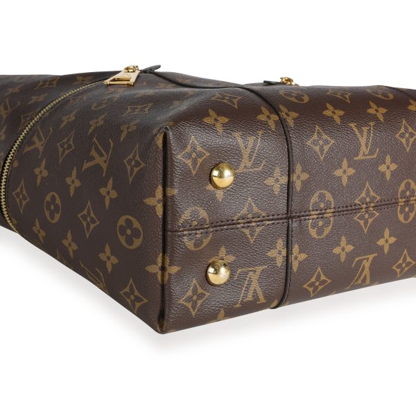 111037 clasp fb31c756 7f8c 48b8 b141 eedb8322de91 Louis Vuitton Monogram Canvas Mélie Bag