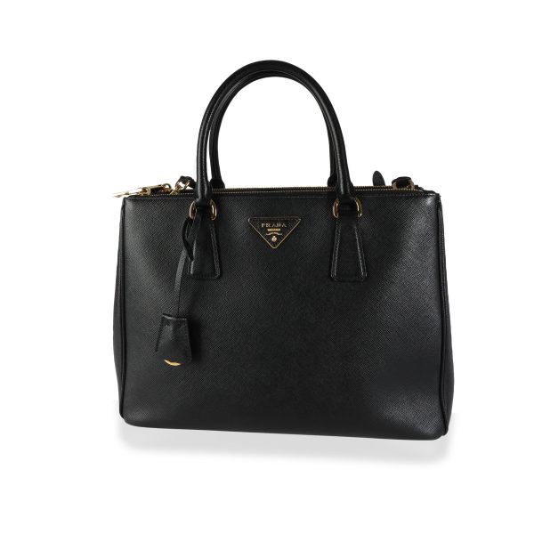 113645 fv 66912088 3255 457c 92e6 3b6f98695974 Prada Black Saffiano Leather Large Galleria Bag