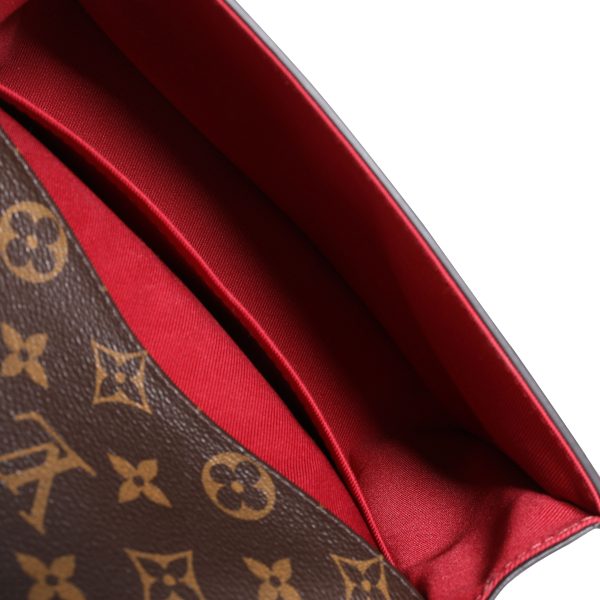 114339 av Louis Vuitton Scarlet Vernis Monogram Canvas Cherrywood BB