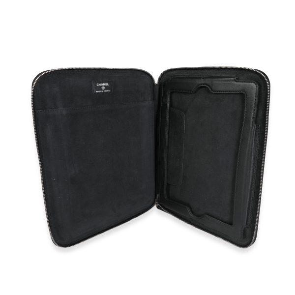 114633 av 9cfb77e4 1af2 48e3 8f96 15aec4c053a1 Chanel Black Quilted Lambskin Double Pocket Zip Around iPad Case