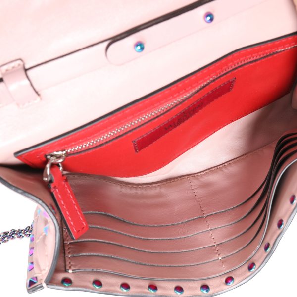 115053 av c88f64bd 5fb9 439d 9228 59ab7684f856 Valentino Dusty Rose Rockstud Matelasse Leather Shoulder Bag