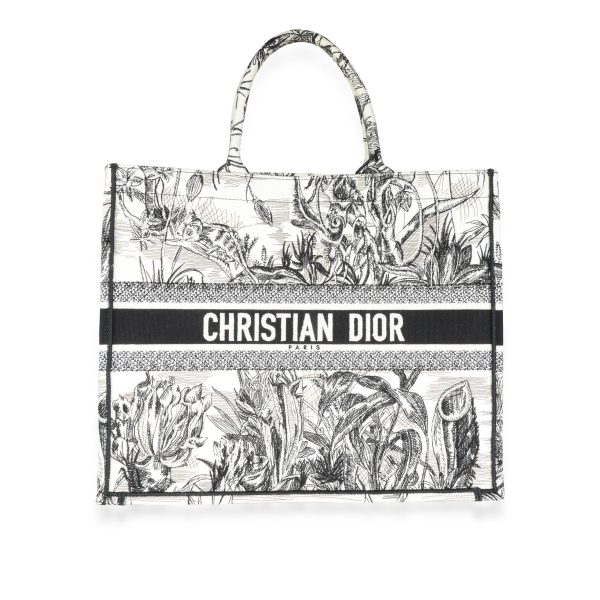 115417 fv b7bdcaa5 91e4 4475 95d1 fbf9850c8e9d Dior Ivory Black Toile De Jouy Carnivora Large Book Tote