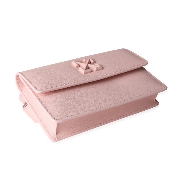 115927 clasp 84c12bb4 2648 4a0b a9f2 e80d63ad0b0c Off White Pink Saffiano Leather Jitney 08 Tonal Arrow Belt Bag