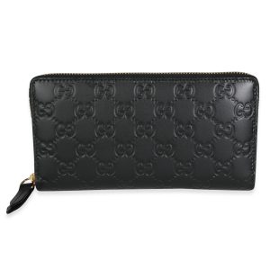 116196 fv ffafb7d0 1255 44f9 934e d9be3843b670 Chanel Boy Chanel Chain Wallet Matelasse Coco Mark Lambskin