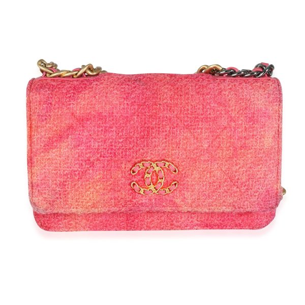 116303 fv Chanel Pink Boucle Chanel 19 Wallet on Chain