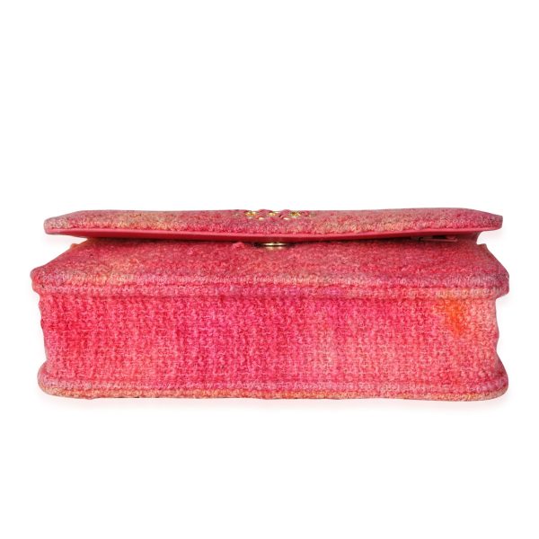 116303 stamp Chanel Pink Boucle Chanel 19 Wallet on Chain