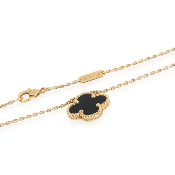 116456 clasp Van Cleef Arpels Alhambra Onyx Pendant in 18k Yellow Gold Black