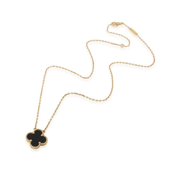 116456 pv Van Cleef Arpels Alhambra Onyx Pendant in 18k Yellow Gold Black