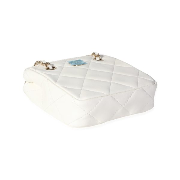 116769 clasp c3799b28 eb2b 4428 bec9 52a9f707c7d4 Chanel White Quilted Lambskin Tiny Shopping Bag