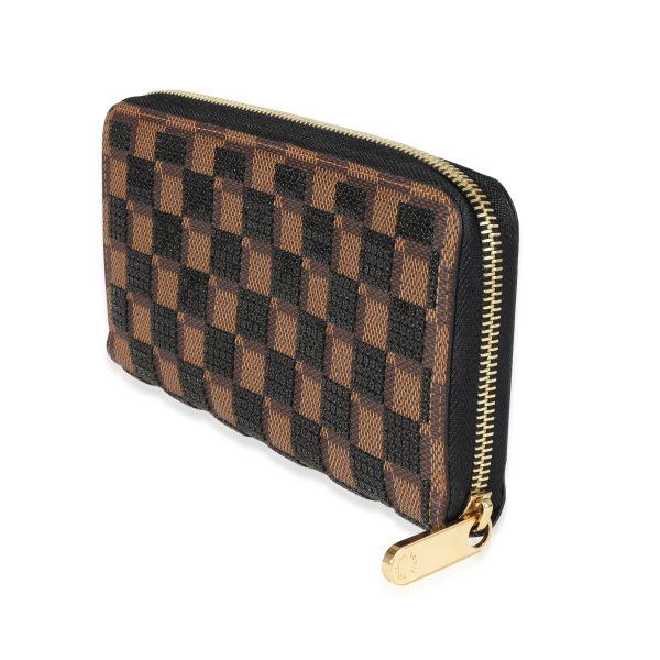 117038 sv c1707527 d623 4e6f a97a 64b4f55a8eee Louis Vuitton Damier Ebene Paillettes Zippy Wallet