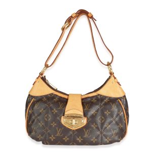 117508 fv efcc6438 6f91 4f85 a046 7c056e9bc89d Louis Vuitton Lock Me Taurillon Leather Tote Bag NavyRed