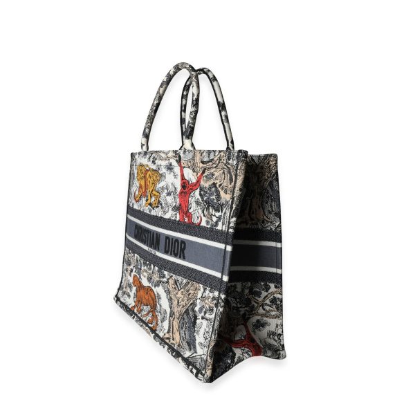 117585 sv 9b6988b4 39a1 4d6b b342 8b9aeba7daeb Dior Multicolor Dioriviera Toile De Jouy Embroidery Book Tote