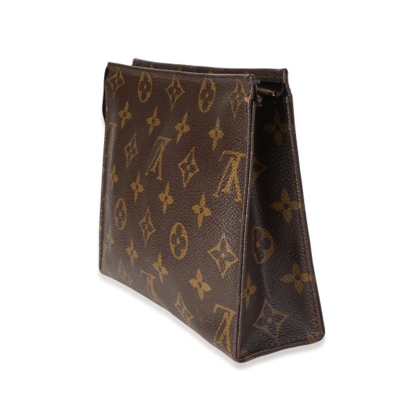 117991 ad3 3187c40e 53eb 43e9 b648 93874276b970 Louis Vuitton Monogram Canvas Toiletry Pouch 19