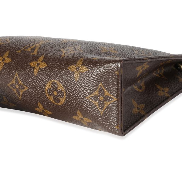 117991 clasp Louis Vuitton Monogram Canvas Toiletry Pouch 19