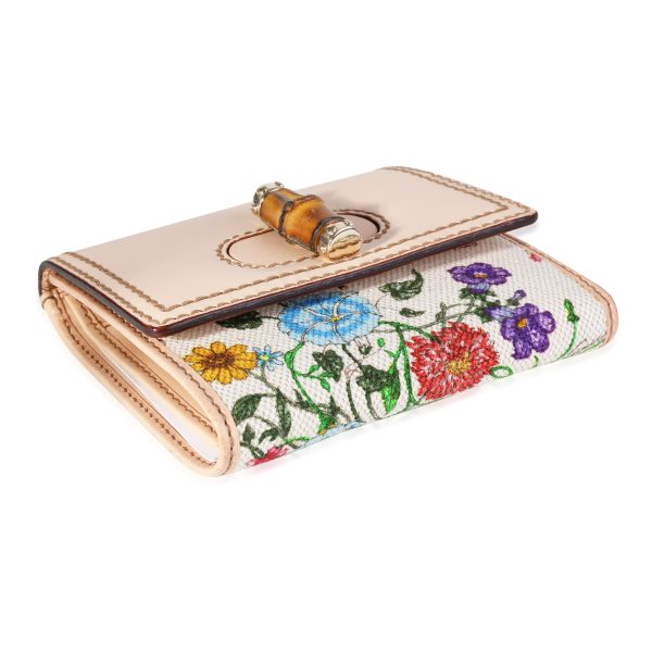 118154 clasp 1ce73389 ee5c 4744 b052 41687c128e75 Natural Leather Flora Canvas Trifold Compact Bamboo Wallet