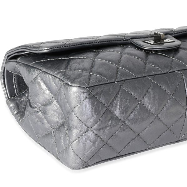 118335 clasp 04e265c9 0b7b 4353 9c6d a68330de4cd9 Chanel Silver Metallic Quilted Aged Calfskin Reissue 255 226