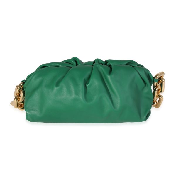 118884 fv 1d1f9adb c0bb 4a7e b0af ceb94157b067 Bottega Veneta Racing Green Lambskin Chain Pouch