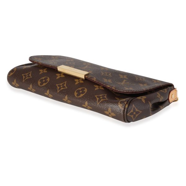 119074 clasp Louis Vuitton Monogram Canvas Favorite MM