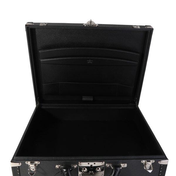 119230 av Louis Vuitton Black Taiga Leather President Briefcase