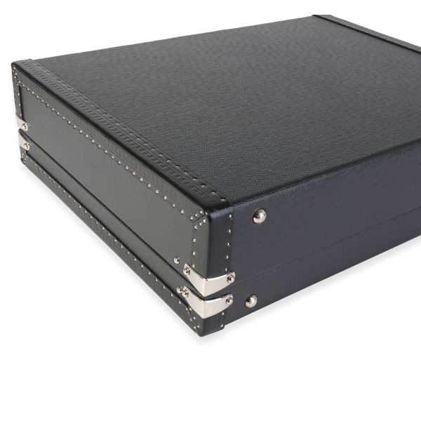 119230 clasp Louis Vuitton Black Taiga Leather President Briefcase
