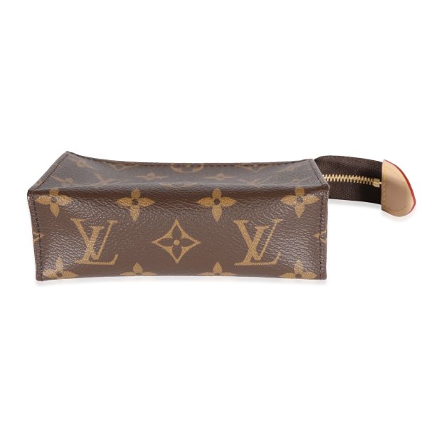 119279 stamp 31ca0722 c63a 4d5a aa60 b651dde07da2 Louis Vuitton Monogram Canvas Toiletry Pouch 15