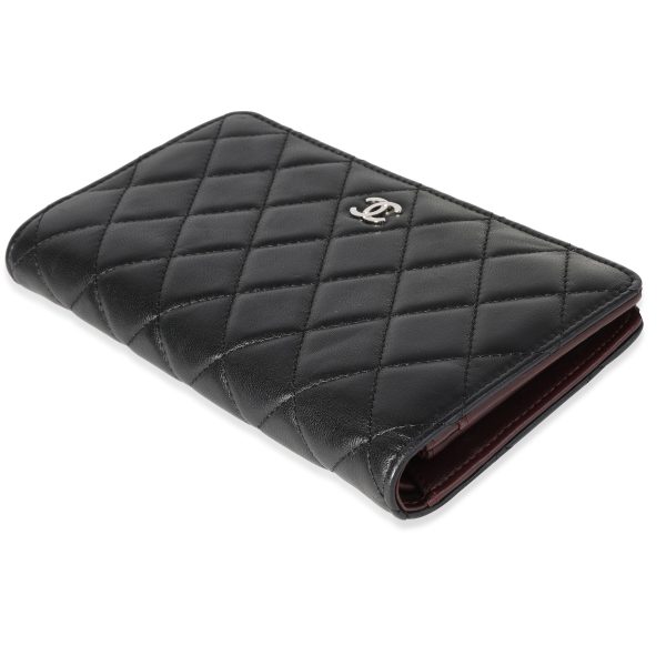 120013 stamp Chanel Black Quilted Lambskin Yen Wallet